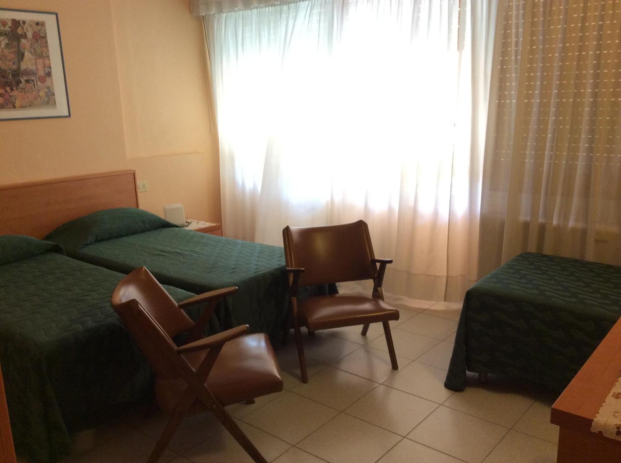 Hotel Le Ginestre Lido di Camaiore Ngoại thất bức ảnh