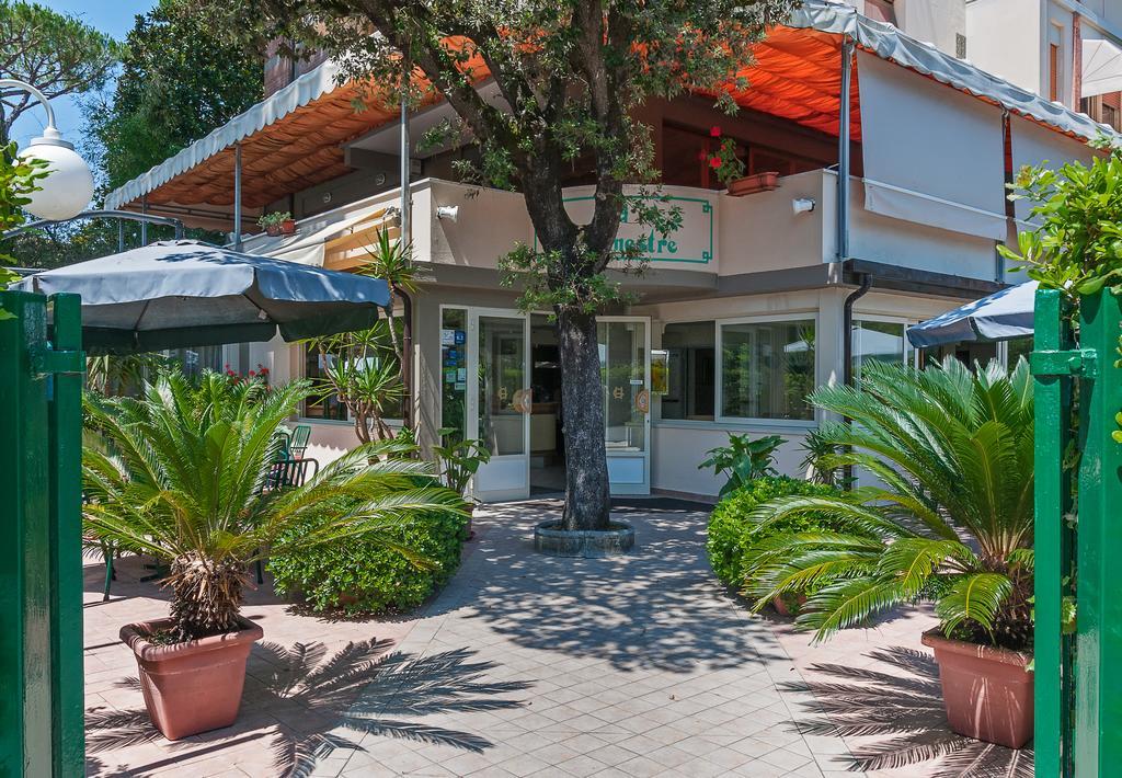 Hotel Le Ginestre Lido di Camaiore Ngoại thất bức ảnh