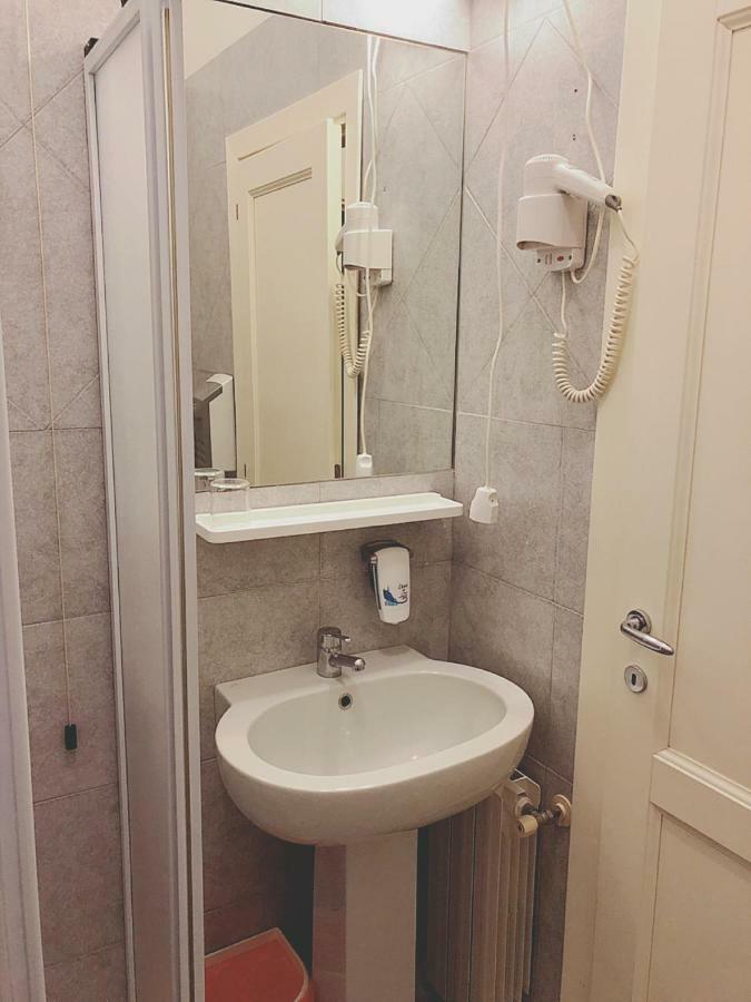 Hotel Le Ginestre Lido di Camaiore Ngoại thất bức ảnh