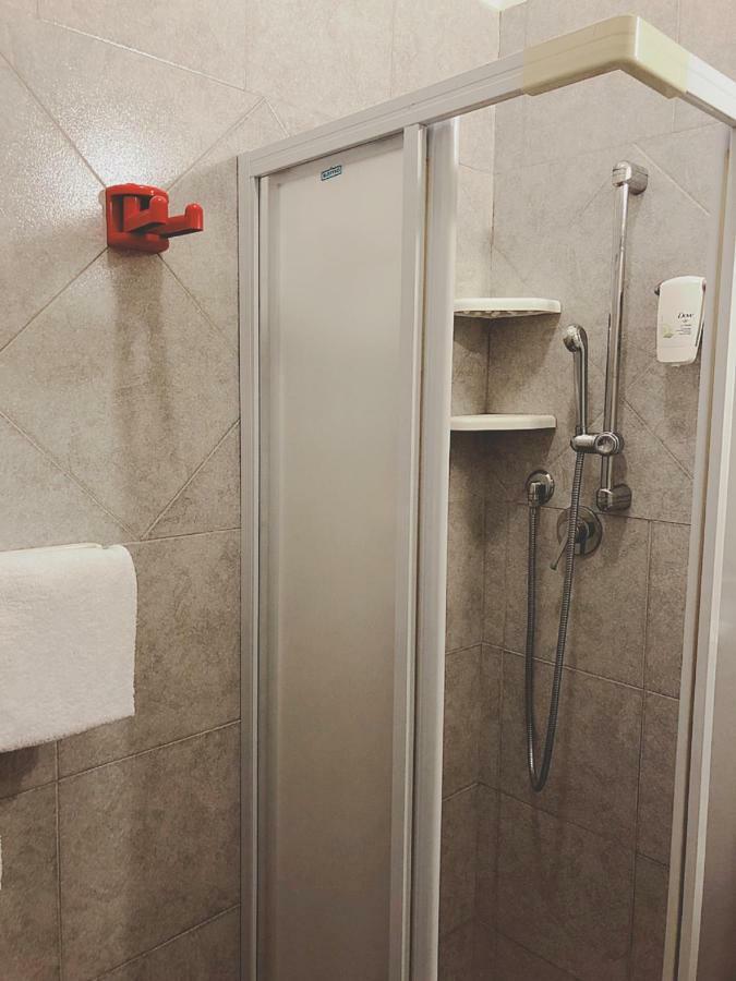 Hotel Le Ginestre Lido di Camaiore Ngoại thất bức ảnh