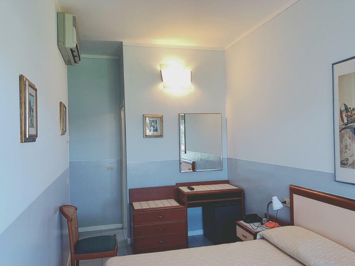 Hotel Le Ginestre Lido di Camaiore Ngoại thất bức ảnh